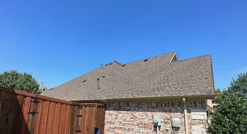 Completed roof replacement project in Morris